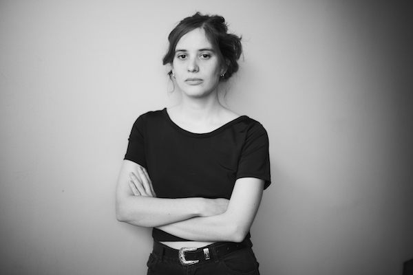 Camila Fabbri, la referente millennial de la novela que enfrenta la “asfixiante” realidad de hacer arte en Argentina: “¿En qué lugares nos vamos a colocar los que nos vamos quedando sin nada?”